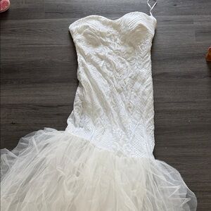 White Strapless Mermaid Tulle Wedding Gown